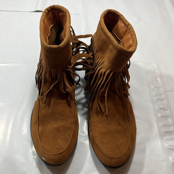 BROWN faux SUEDE FRINGE ANKLE BOOTS Blue Suede Shoes size 7 pull on boots womens - Picture 8 of 11